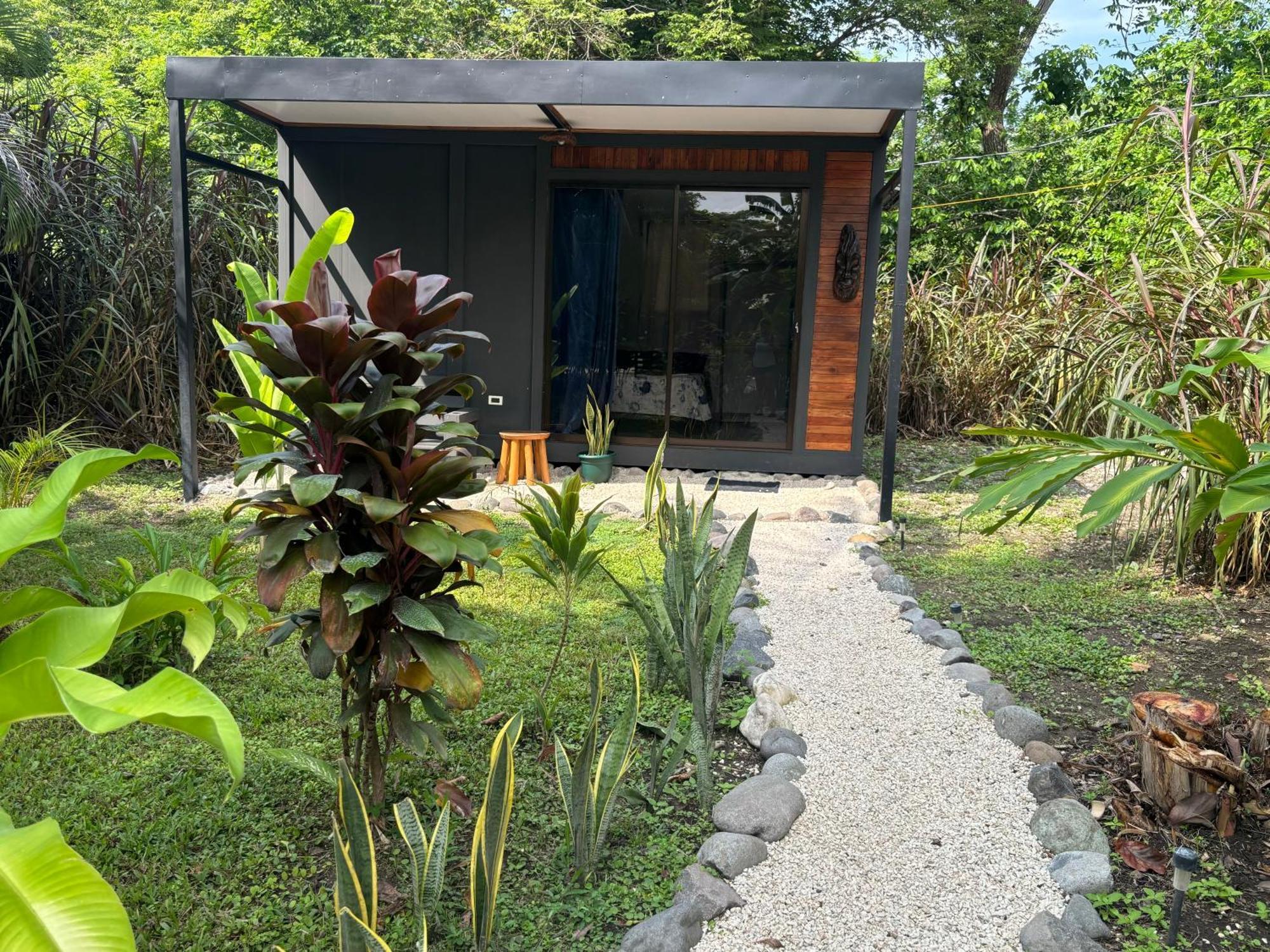 Ds House Campsite Cabuya (Puntarenas)